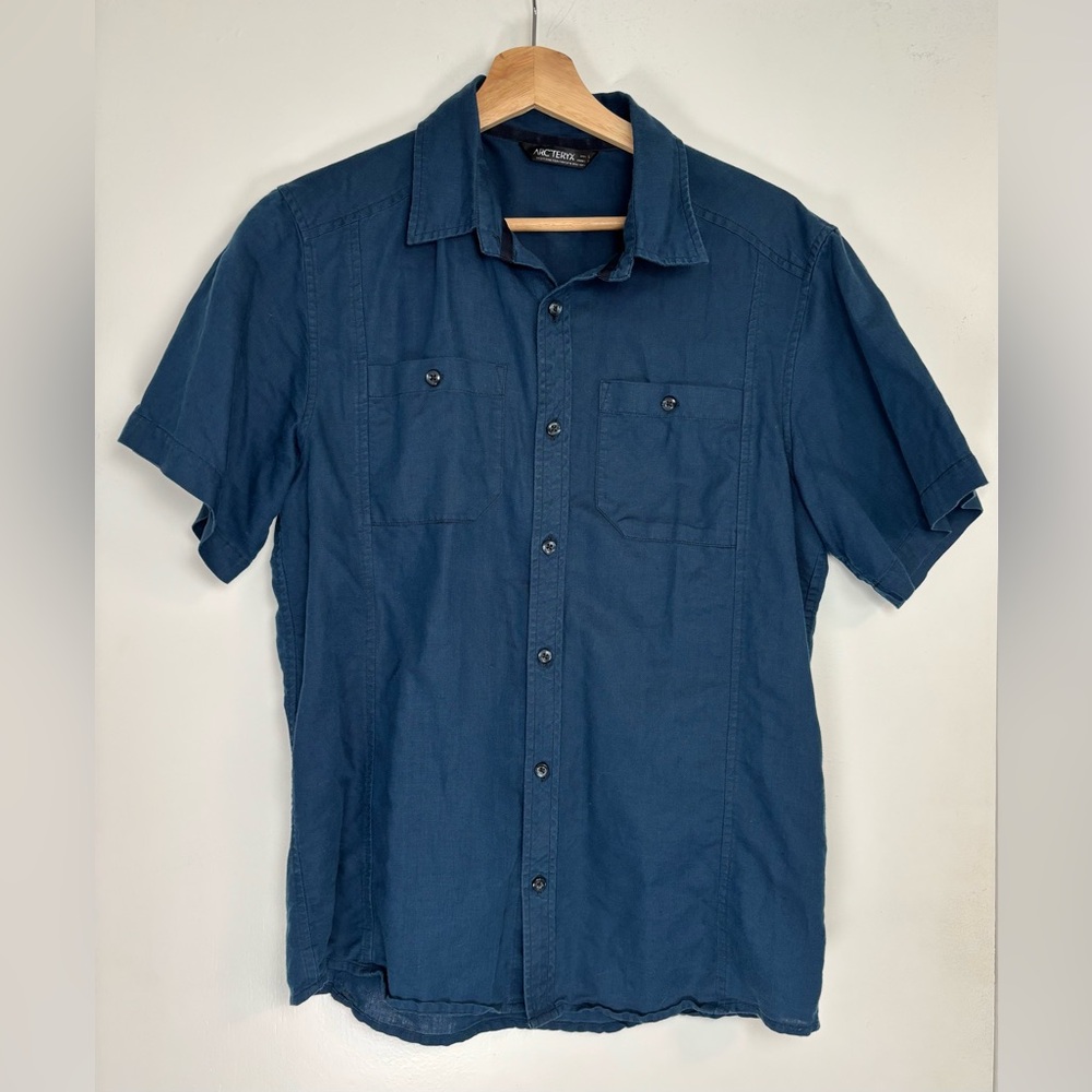 Arc'teryx Blue Casual Button Down Shirt Short Sleeve
